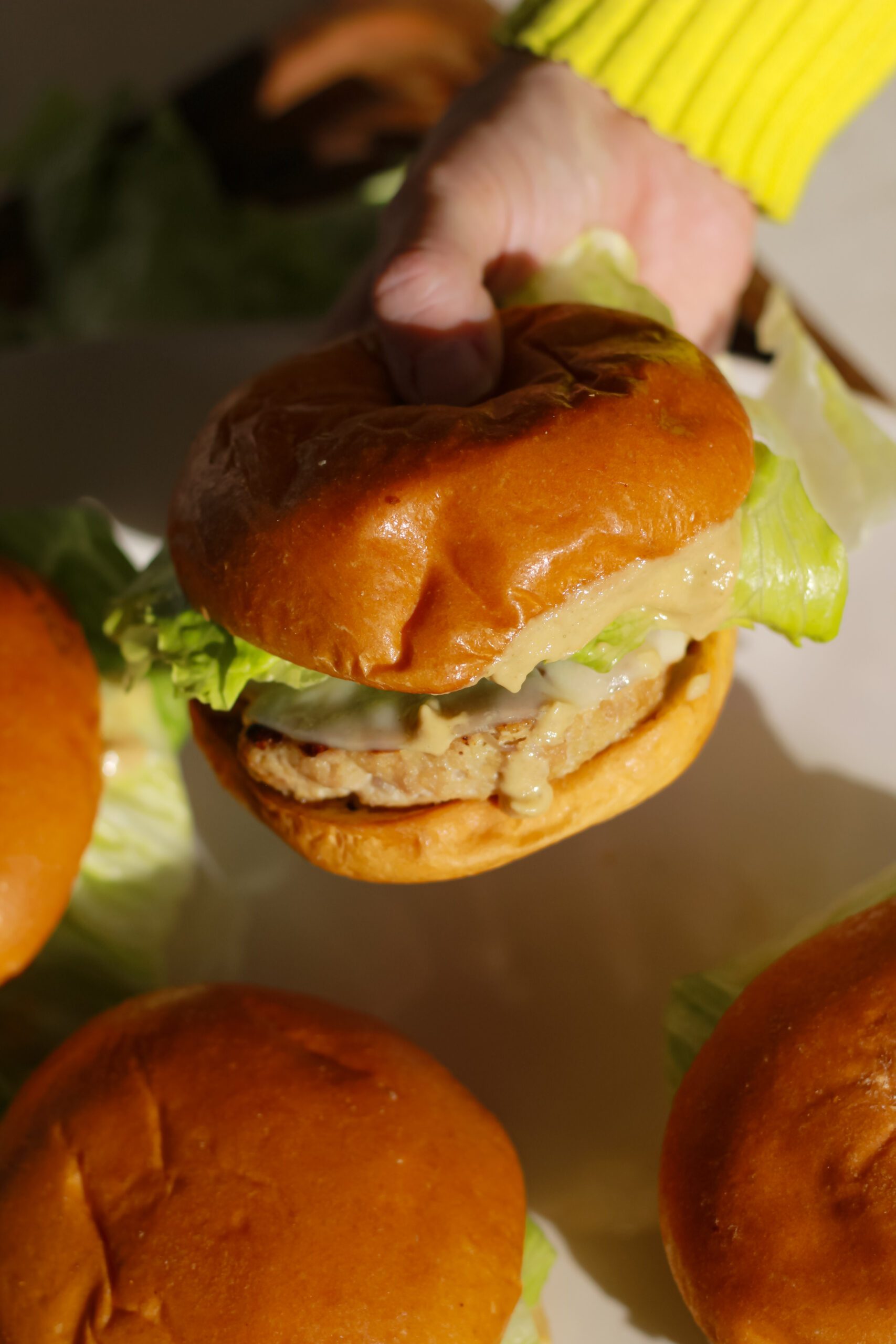 Easy Chicken Caesar Burgers: Your Quick Weeknight Meal